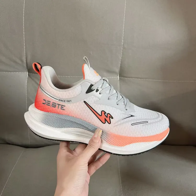 双星八特85042#情侣款双碳板休闲时尚百搭舒适减震轻便运动鞋