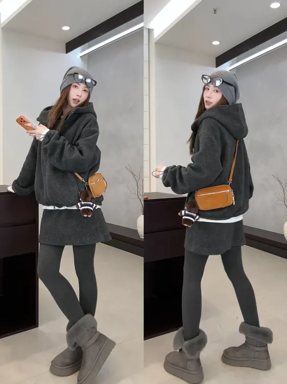 月月 2025冬季新款小众设计极简风连帽外套短裙两件套 2511C8335