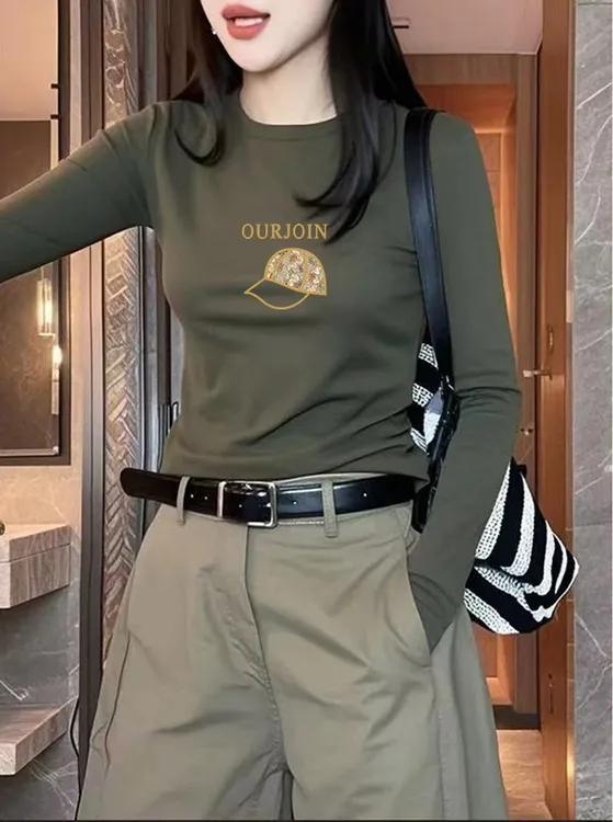 军风军绿女T恤长袖打底圆领基础短款秋冬显瘦亲肤弹力螺纹棉大码