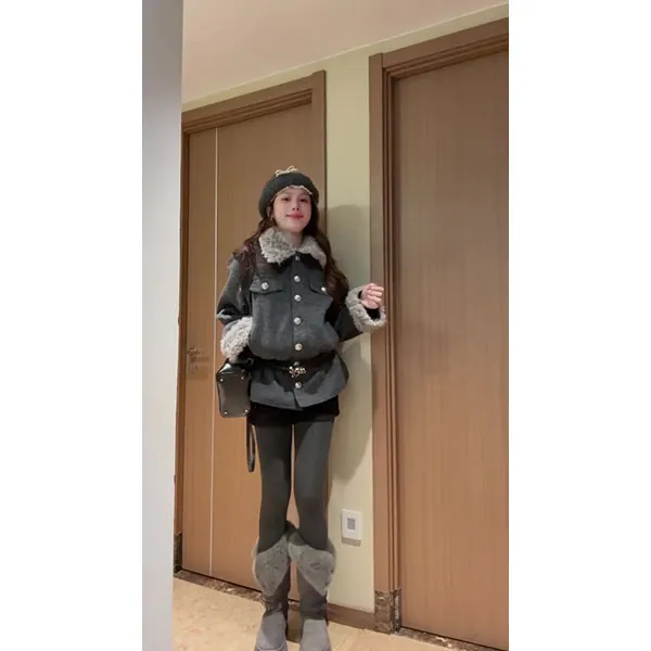 韩系温柔风灰色毛呢外套女冬季新款收腰气质加厚呢子大衣短裤套装