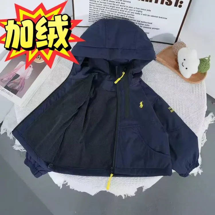 加绒男女童韩版冲锋衣外套冬季新款儿童宝宝洋气连帽夹克风衣上衣
