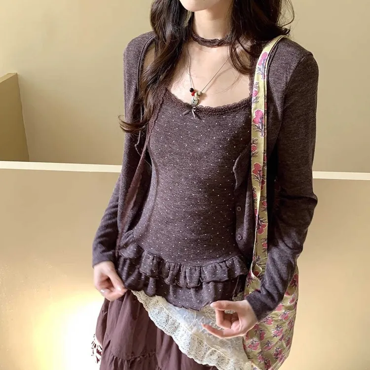 （运补6）气质波点针织开衫+吊带背心(三件套)