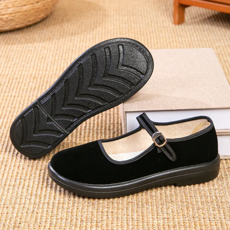 秋季新款老北京布鞋女士工作黑布鞋宽版舒适酒店上班鞋妈妈舞蹈鞋