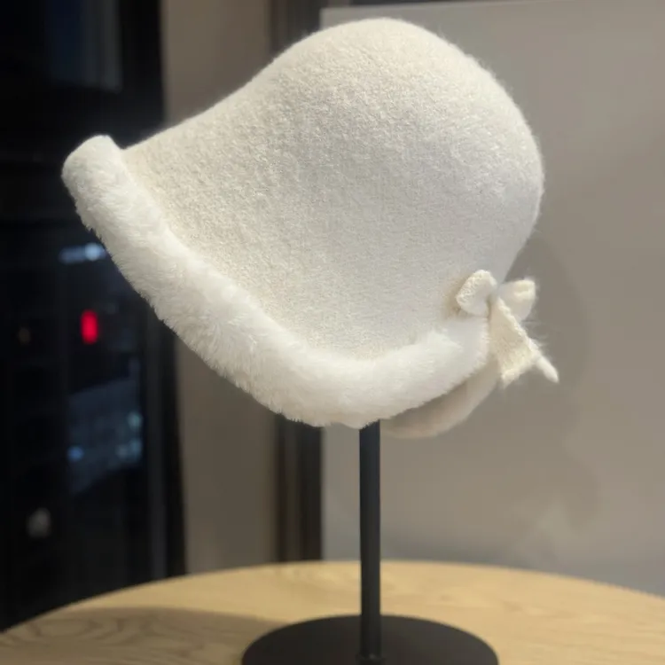 新款毛绒保暖后开叉渔夫帽女新款秋冬加厚防寒高级感显脸小盆帽潮