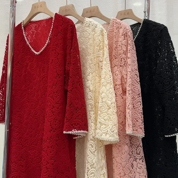 2026新年韩系气质宽松显瘦遮肉镂空提花蕾丝裙