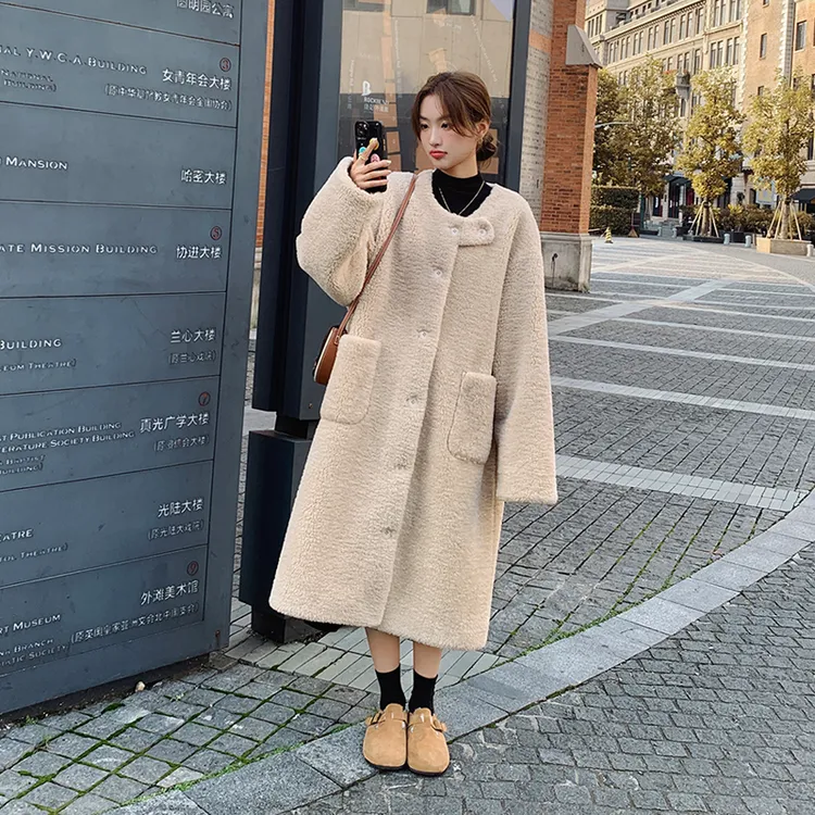 皮毛一体中长款羊 羔毛大衣女2024冬季新款高级感加绒加厚过膝棉