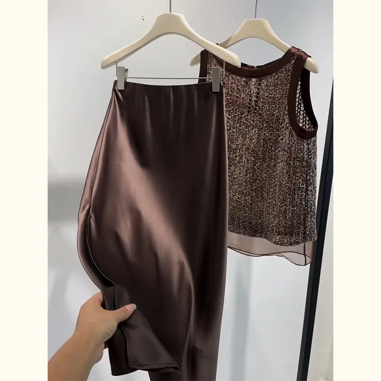 小个子一整套穿搭咖色背心醋酸连衣裙休闲两件套装女2025新款夏季