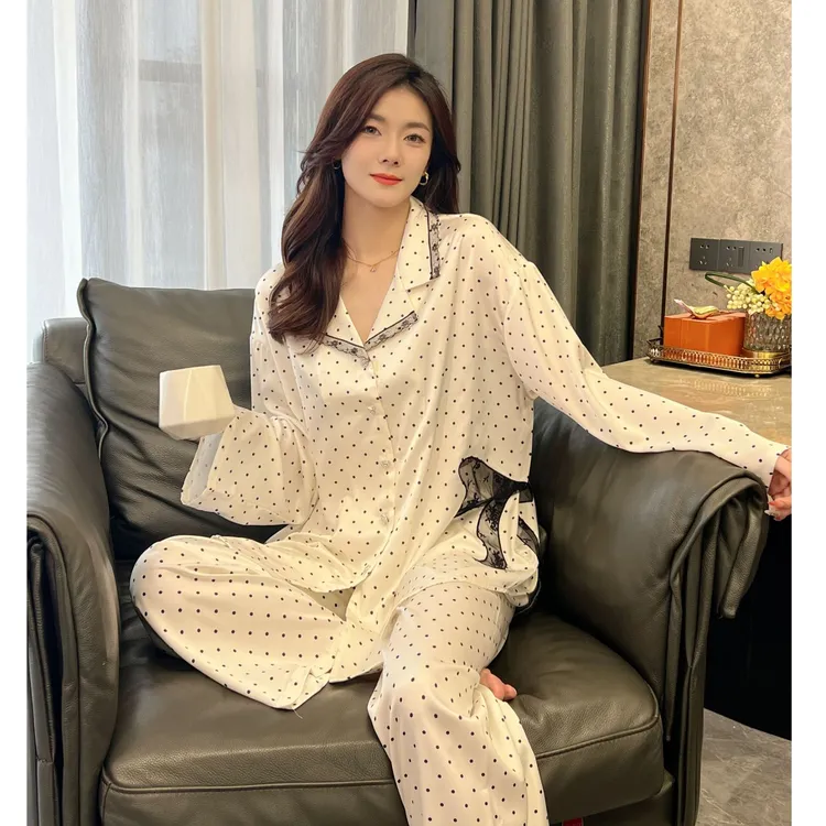 秋季蝴蝶波点不起球秋冬大码睡衣甜美长袖时尚冰丝家居服