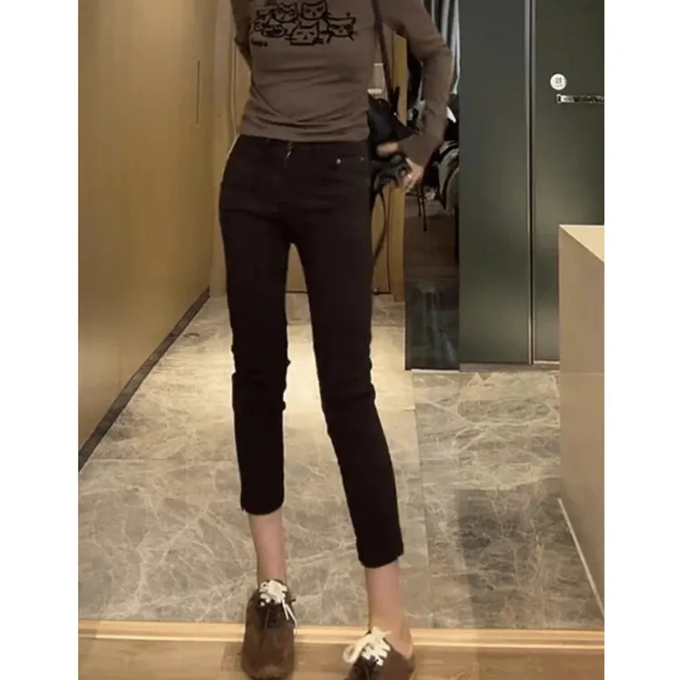 2025秋季新款百搭烟管牛仔裤女梨形身材小个子弹力显瘦九分直筒裤