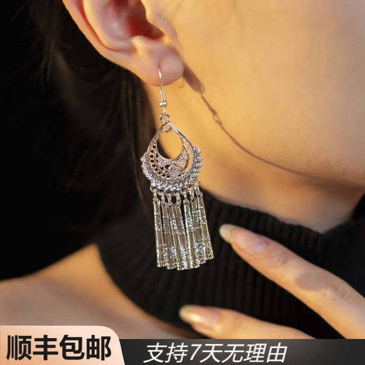 S30国风气质饰品灵动女民族风耳饰精致耳环素款轻奢镶嵌