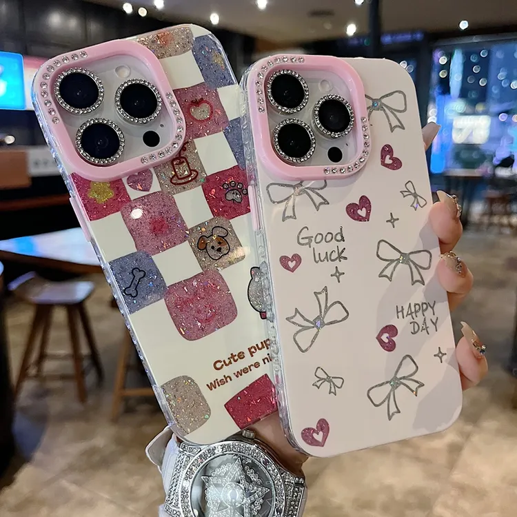 适用苹果系列iPhone16新款手机壳棋盘格动物钻石镜框闪钻镜头膜