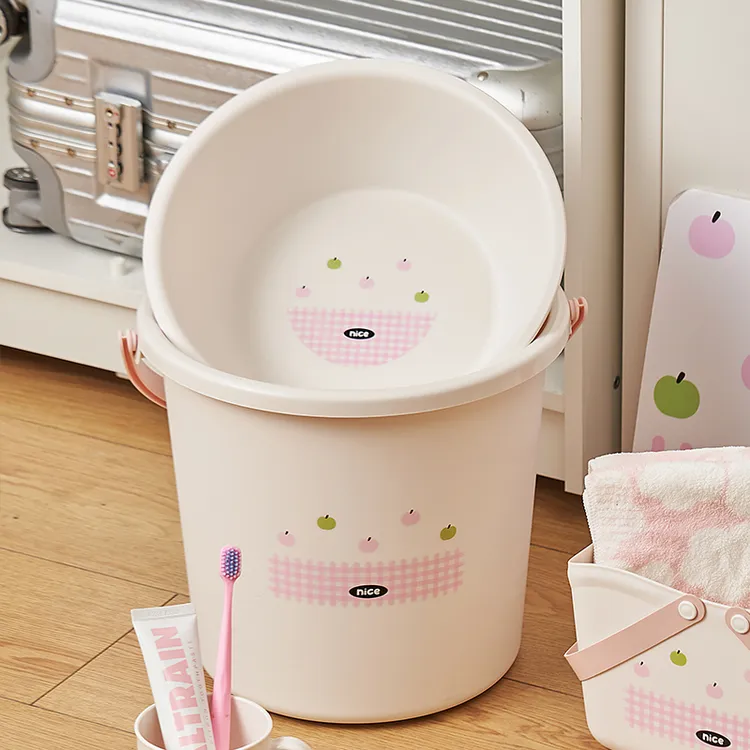 多巴胺波点洗漱用品学生宿舍生活洗漱盆子加厚大容量洗衣桶脸盆