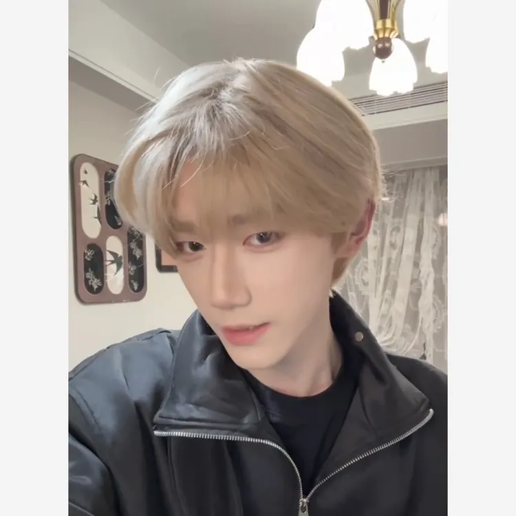 【杨多余专属】星期八假发男短发帅气奶茶金仿真发微分碎盖全头套