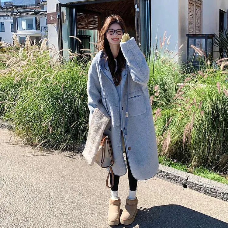 蓝色羊羔毛连帽外套女2024年冬季新款时尚韩系休闲羊羔毛外套穿搭