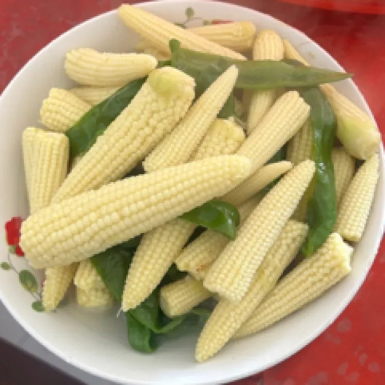 新鲜摘玉米笋 农村自家种玉米笋 上海南汇小玉米 露天种植 带壳