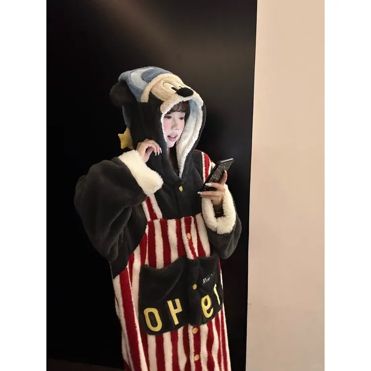 韩版卡通米奇毛绒睡裙女秋冬季新款家居服加厚保暖连帽睡袍可外穿