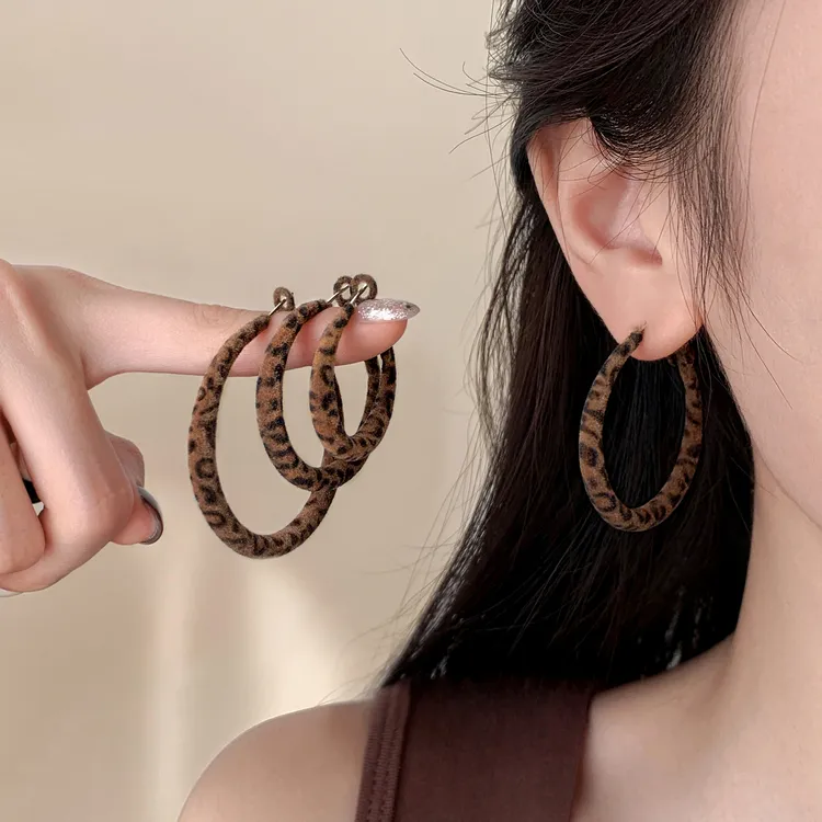足银耳饰 999银针豹纹素圈耳环女小众时尚秋冬复古大耳圈轻奢气质