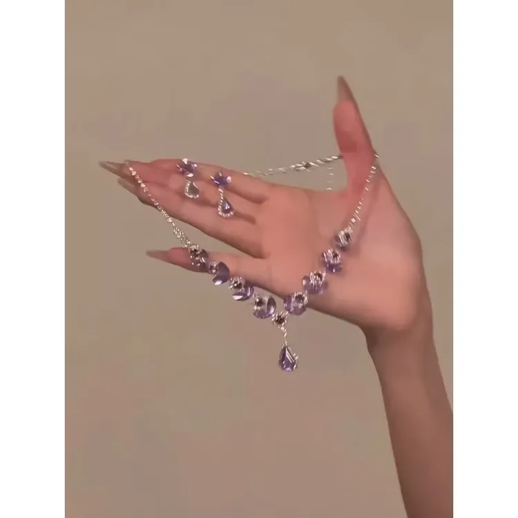 铜合金合成锆石项链 轻奢精致高级感紫水晶项链女气质闪锆锁骨链