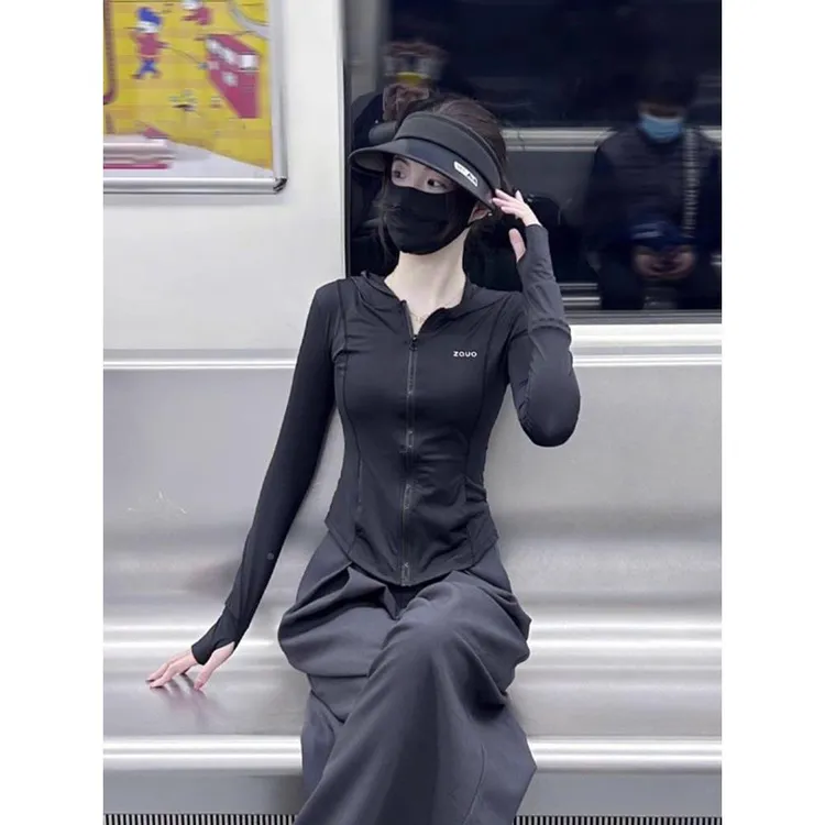 轻薄防晒衣女款夏季2025新款修身瑜伽连帽开衫上衣黑色冰丝防晒服