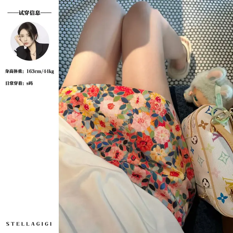 SG / 杨依姗 SS荼蘼花事 彩色花朵碎花A字半身裙Q-20251206