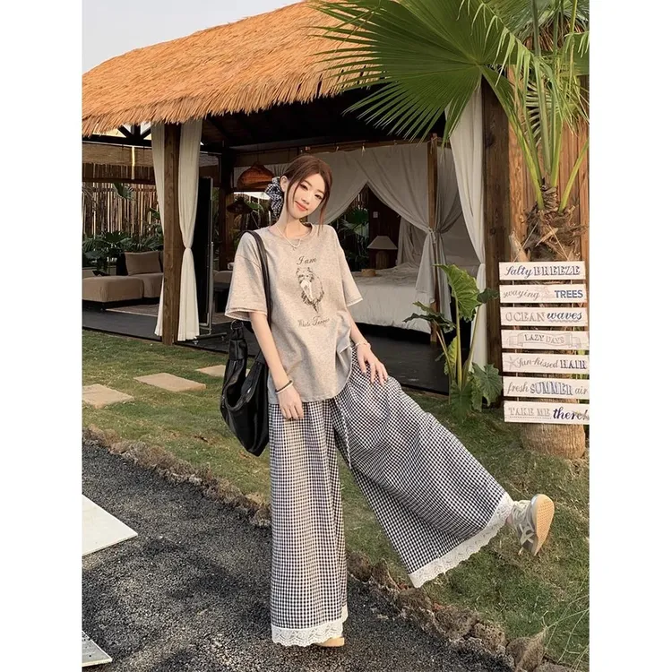 韩系慵懒风印花T恤蕾丝拼接格子阔腿长裤女2025夏季新款时尚套装