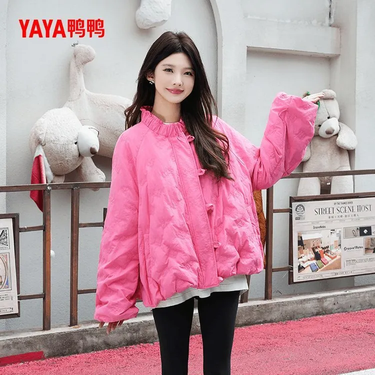 YAYA/鸭鸭2025年秋冬四叶草时尚羽绒服女ins风女式短款纯色休闲