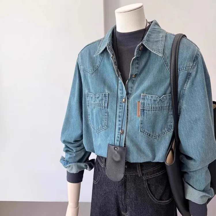 牛仔衬衫女秋季设计感叠穿百搭小个子正肩复古港风蓝色上衣外套女