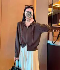 秋冬季长袖设计感丝绒上衣外套t038