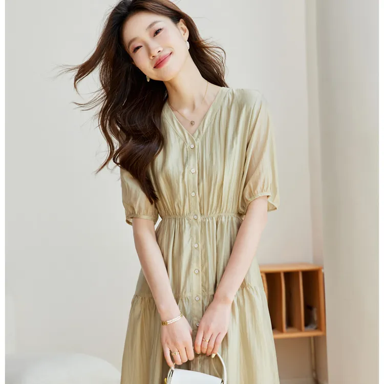 连衣裙女2025新款夏季轻奢高级感气质温柔风中长款桑蚕丝裙子