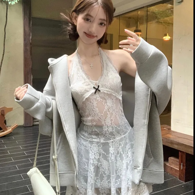 【叠穿神器】网红爆款复古蕾丝拼接挂脖系带打底背心百搭连衣裙女