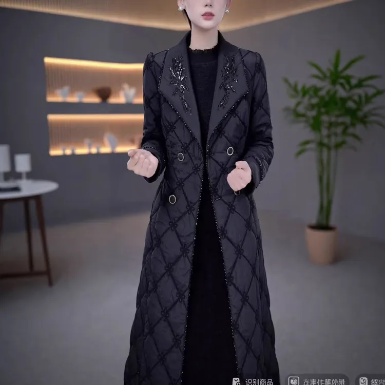 蓄热棉新中式刺绣中长款外套+连衣裙两件套2025秋冬新款时尚套装