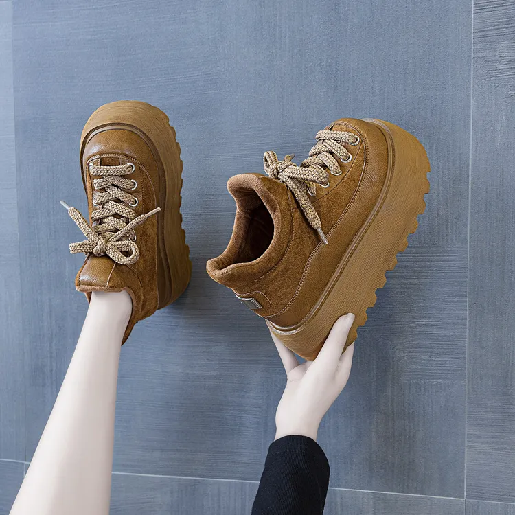 增高9-12cm松糕勃肯鞋女2025秋冬百搭时尚厚底小个子小皮鞋9018-1