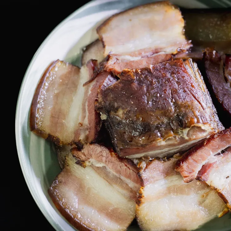 正宗贵州特产农家土猪五花柴火烟熏腊肉