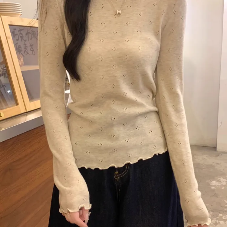 圆领超好看打底衫女秋冬季内搭可外穿木耳边针织衫镂空白色毛衣