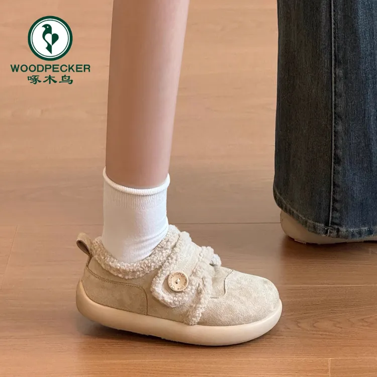 啄木鸟白色棉鞋女2025冬季新款复古加绒面包鞋防滑圆头丑萌毛毛鞋