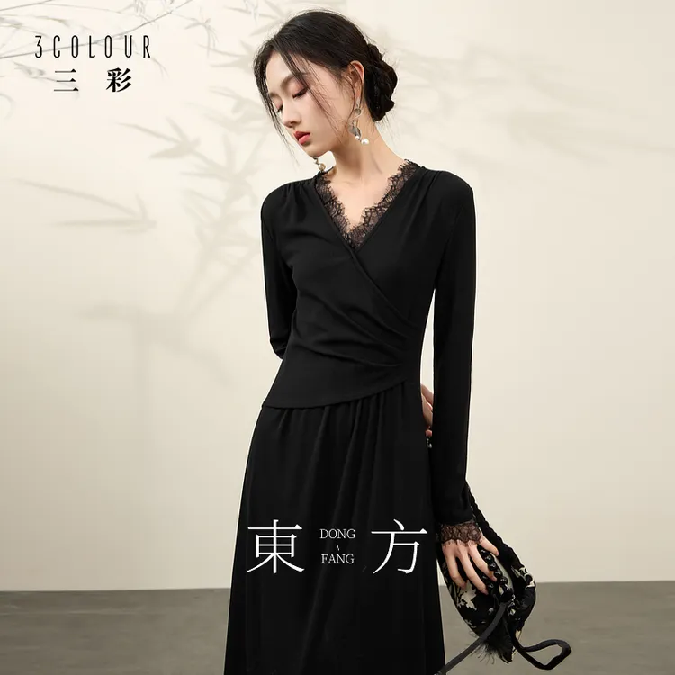 【绵羊毛】墨染星辰三彩2025冬季新款新中式蕾丝V领连衣裙长裙女C