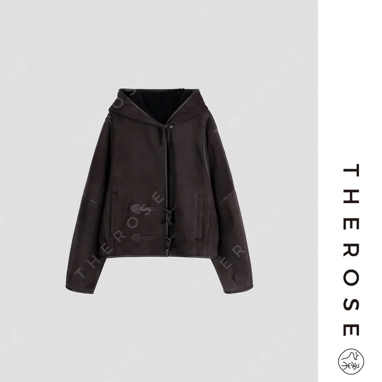 之柔【雪落香杉】西班牙进口美利奴皮毛一体高奢复古气质连帽上衣女