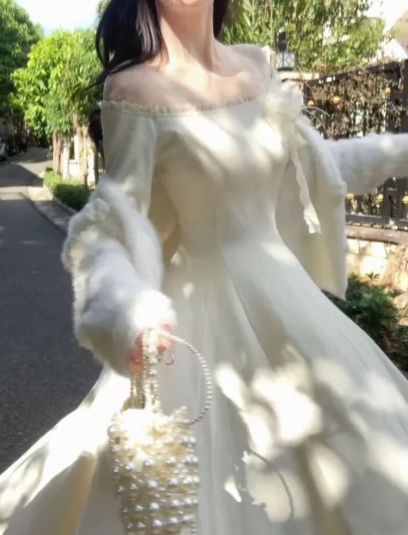 【钻石邂逅】冬季甜美显瘦纯色收腰针织修身连衣裙