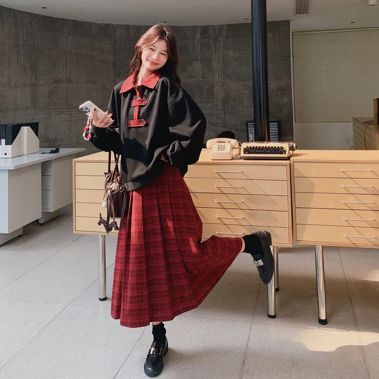 韩版学院风减龄套装裙女2025秋季设计感格纹拼接卫衣半身裙两件套