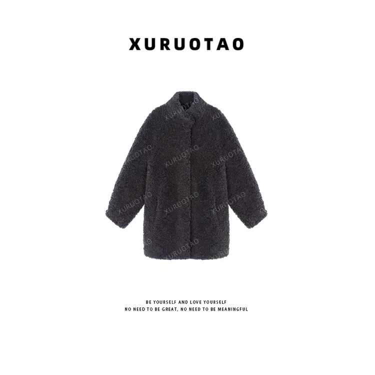 XURUOTAO【北海道】100羊毛绒感设计保暖时尚深紫色外套 T6185