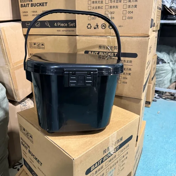 大容量高承重抗摔带盖不粘饵黑坑钓鱼开饵桶手提散炮盆