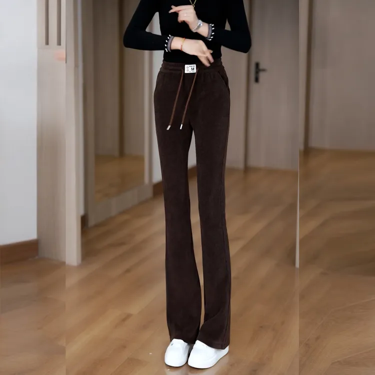 咖色欧棉绒微喇裤女秋冬2025新款高腰垂感喇叭裤加绒加厚保暖长裤