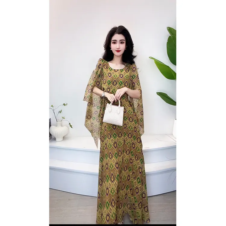 2025夏季复古时尚印花新款优雅女气质减龄显瘦圆领连衣裙子99626