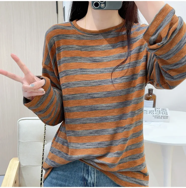 圆领撞色条纹长袖T恤女款秋季宽松显瘦内搭洋气时尚弹力上衣小众
