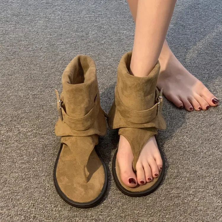 美拉德凉鞋女款2025新款夏季流行百搭小众设计感夹趾平底休闲凉靴