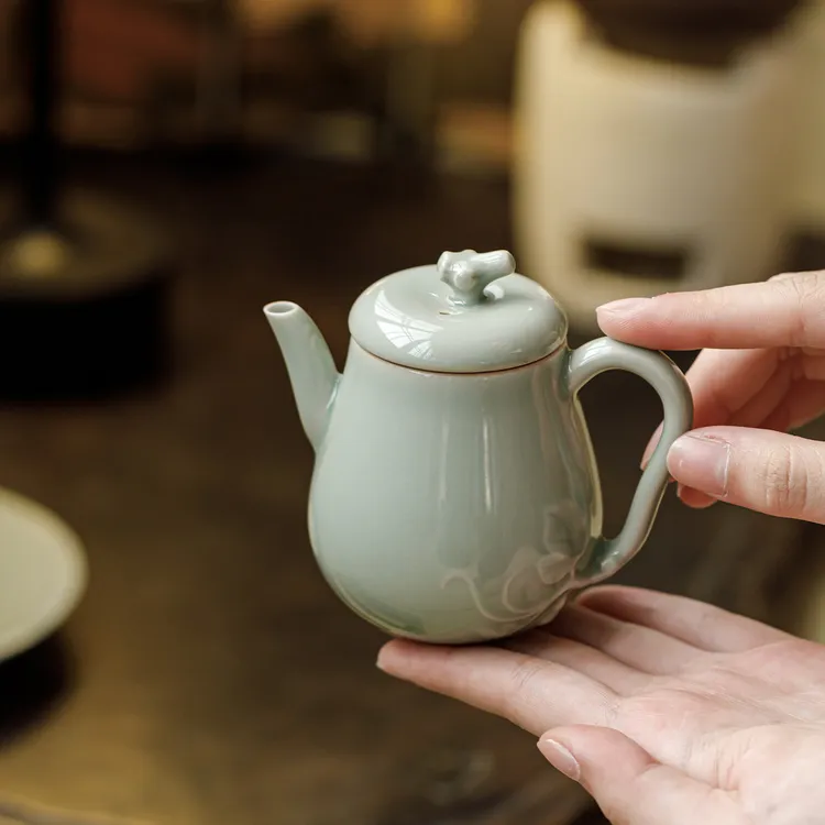 陶瓷蕉月色茶壶手工浮雕过滤孔单壶简约家用茶具泡茶壶复古茶器