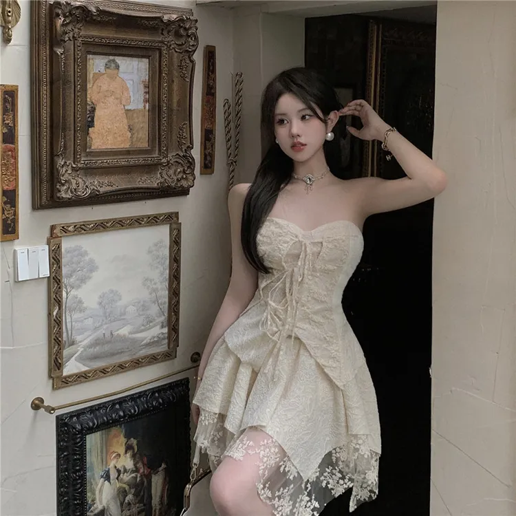 法式气质名媛设计感蕾丝抹胸上衣高腰不规则下摆半身裙套装女新款