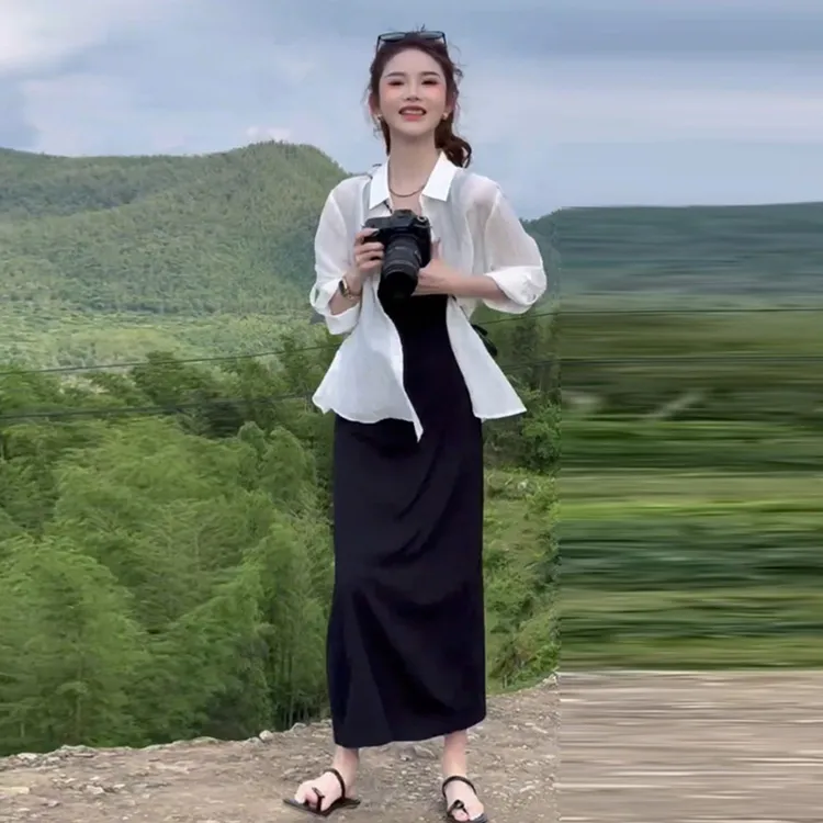 时尚减龄女装穿搭一整套2025夏季新款黑色吊带长裙+防晒衬衫套装
