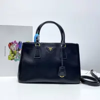 99新 Prada/普拉达 思斯专属 prada黑色杀手斜挎包 THHZ2915