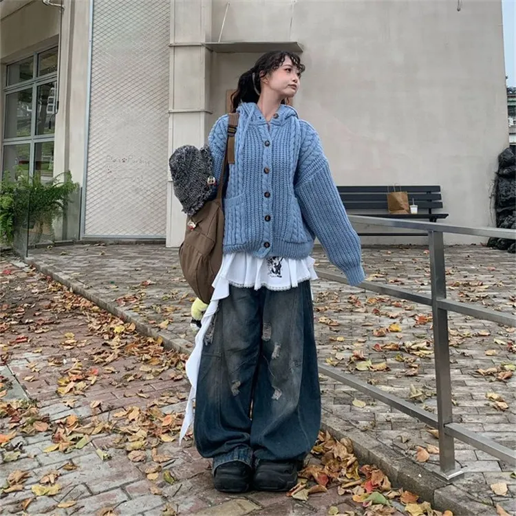 韩系穿搭麻花慵懒风V领连帽针织毛衣女秋冬新款美式宽松显瘦外套